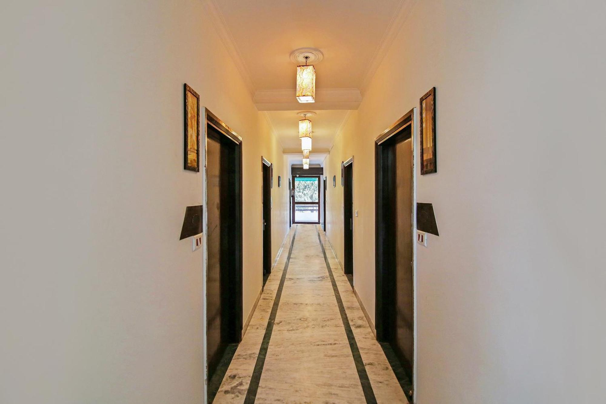 Capital O Tipsyy Near Aravali Biodiversity Park Gurgaon Exterior photo